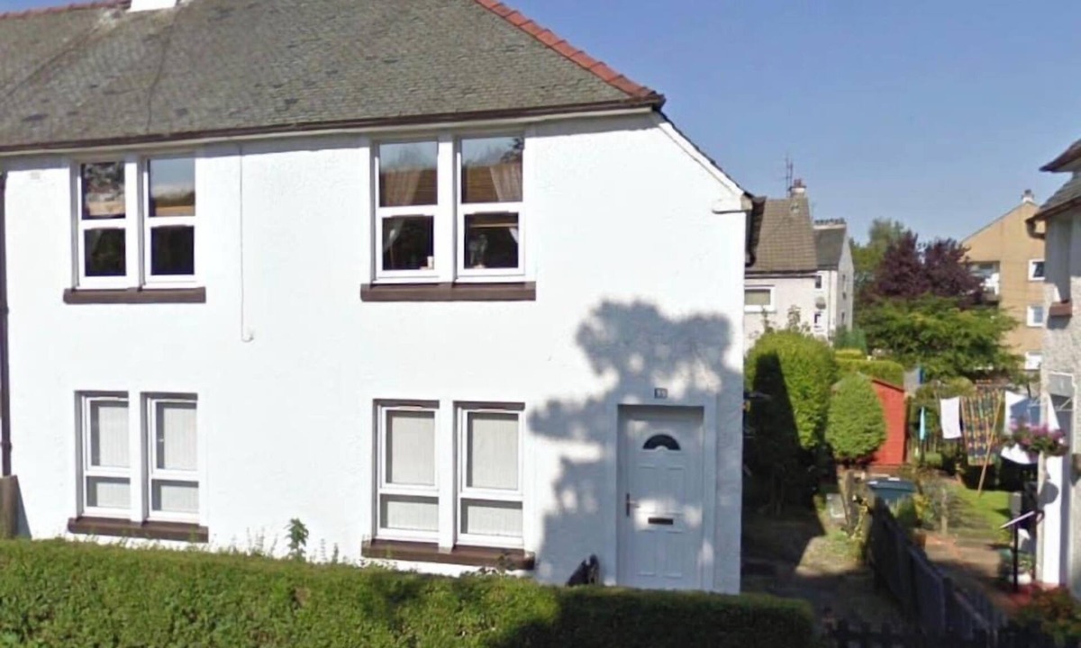 Helensburgh House | Cosy Cottage Apartment