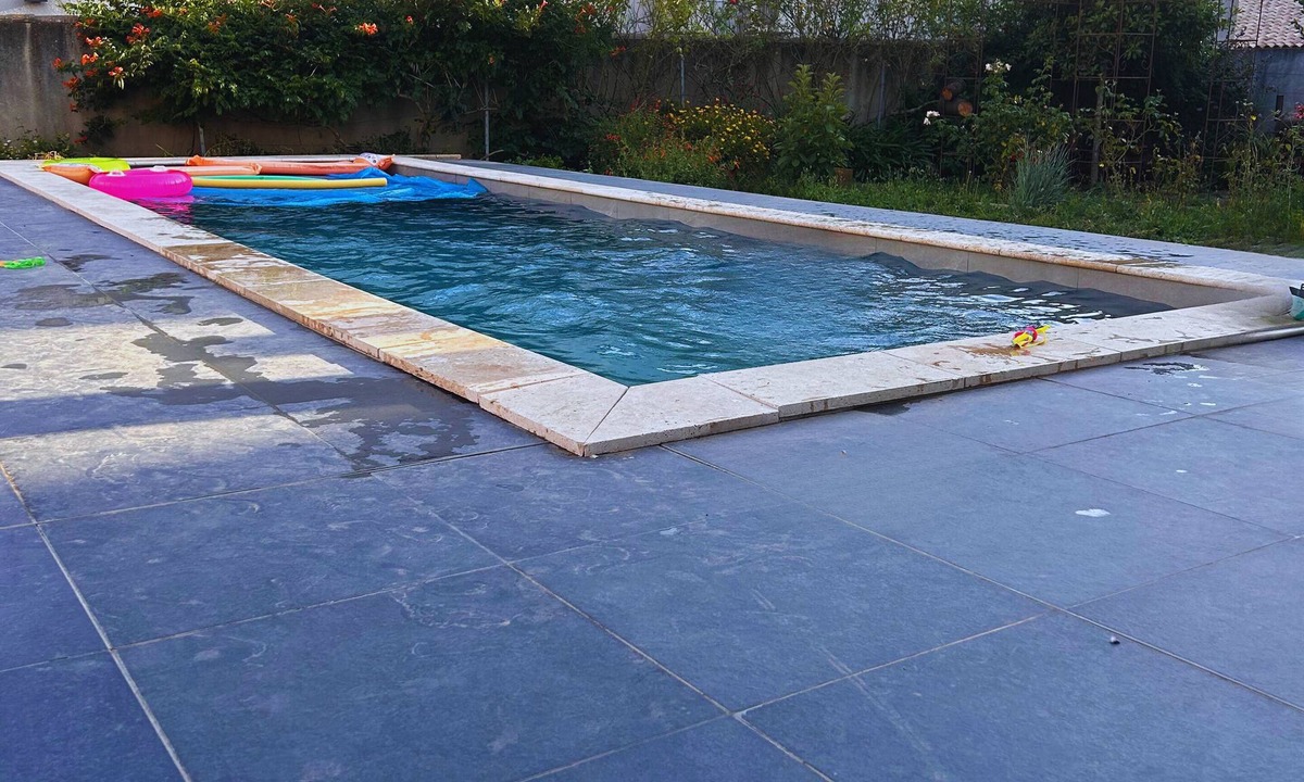 Carcassonne Apartment | Cosy Carcassonne Villa with swimming pool