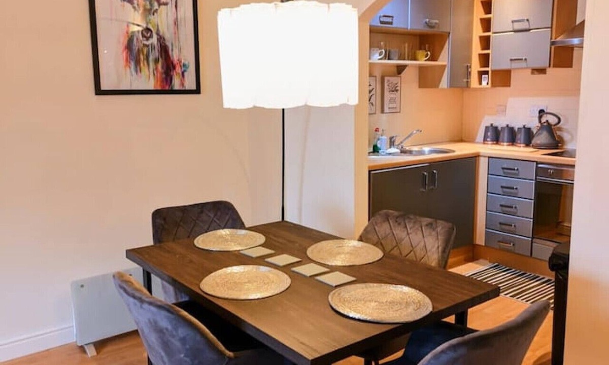Nantwich Apartment | Cosy Central Modern Apartment