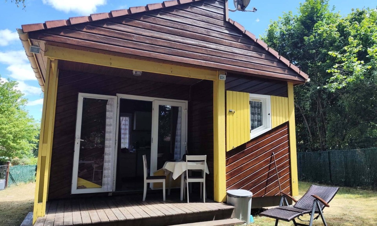 Saint-Remy-Sur-Durolle Ski Chalet | Cosy chalet 2/3 persons