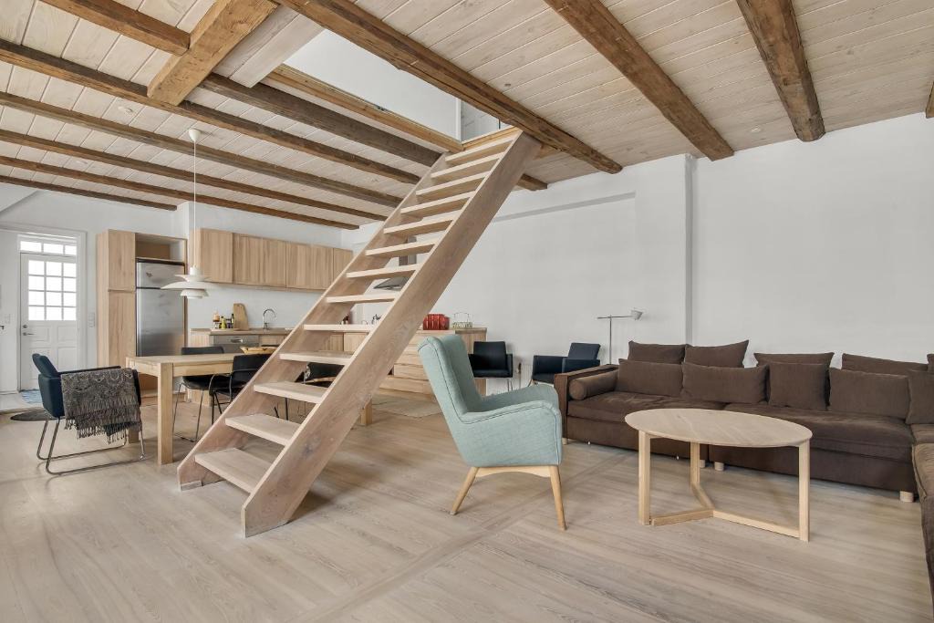 Norrebro Apartment | Cosy City Apartment Perfect For A Family Or Group!