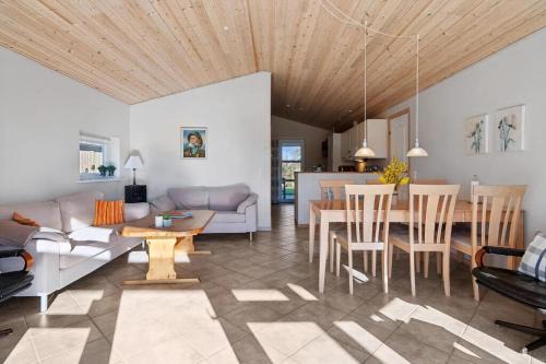 Otterup House | Cosy Cottage On North Funen Near Beach