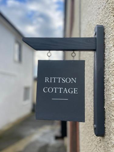 Eamont Bridge House | Cosy Cottage Stay Book & Unwind