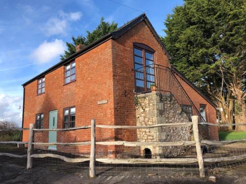 Cornwall House | Cosy cottage with stunning views