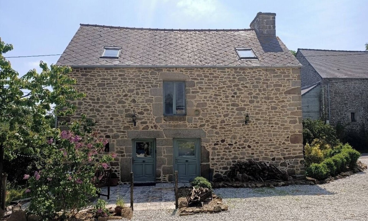Megrit House | Cosy country house, fireplace - 6 pers.