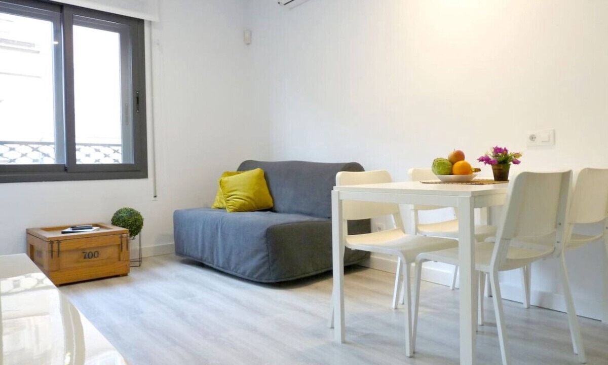 Collblanc y La Torrassa Apartment | Cosy Marbarcelona apartments 11