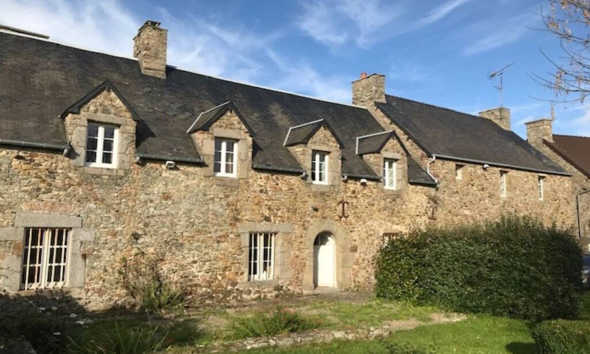 Gouville-sur-Mer Cottage | Cosy family cottage