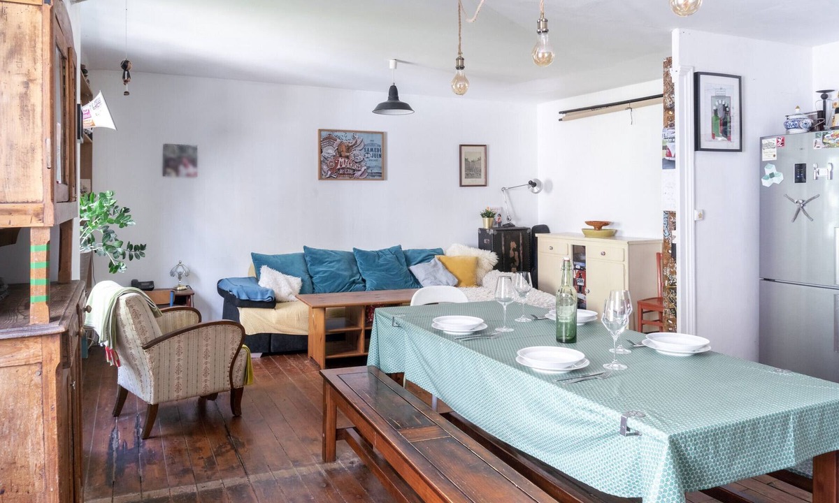 Canclaux Apartment | Cosy flat for 6, in the city centre