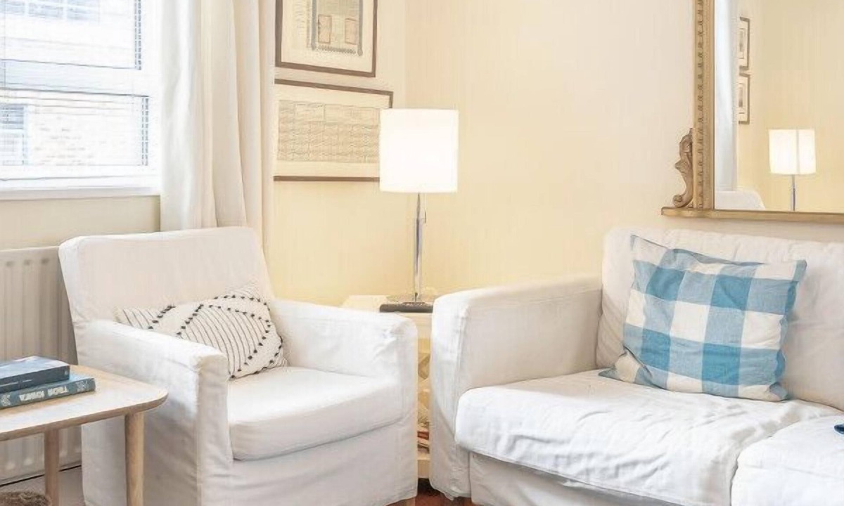 Chelsea Riverside Apartment | Cosy Flat in Chelsea