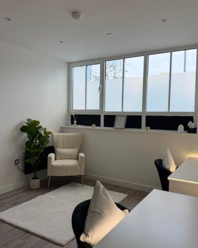 Watford Apartment | Cosy flat that feels just like home