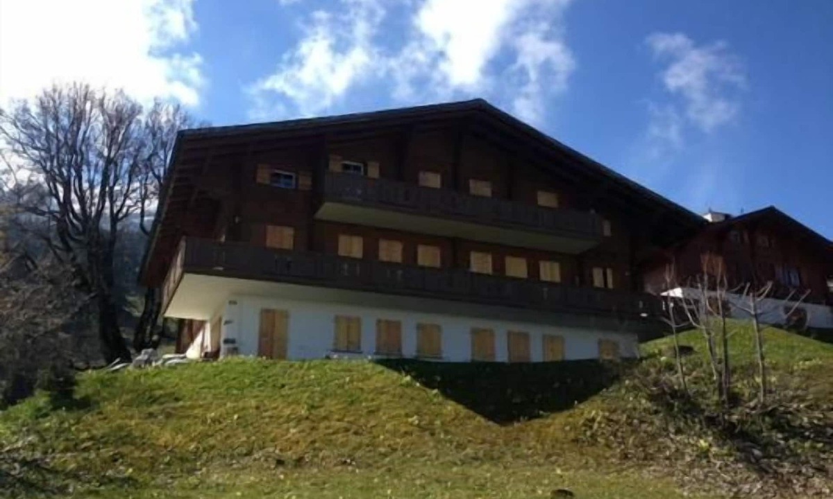 Axalp Apartment | Cosy holiday flat on the Axalp