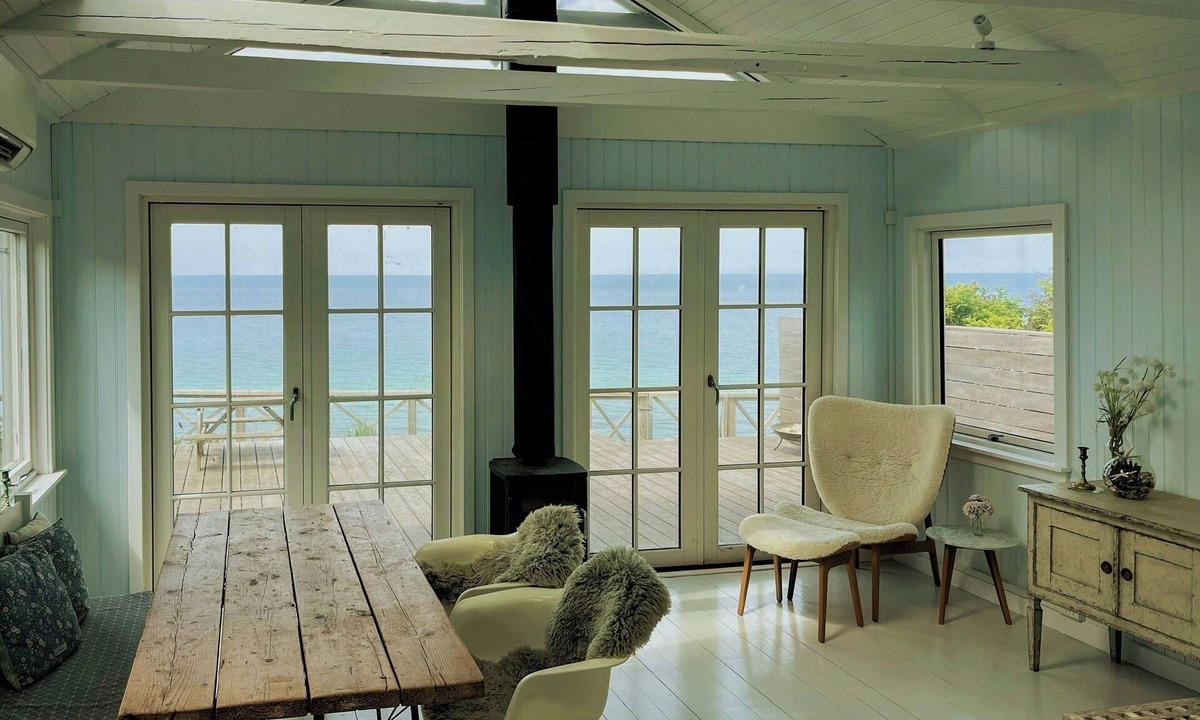 Holloselund House | Cosy holiday home with magical views near Vejby
