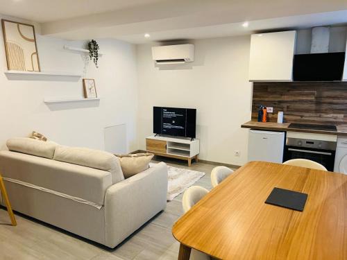 Baziege Apartment | Cosy home - Wifi - Netflix