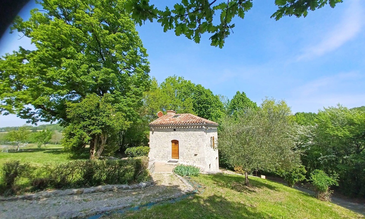 Madaillan House | Cosy, intimate farmhouse in the Agen countryside