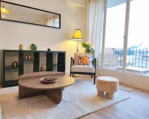 Centre Ville Apartment | Cosy Mélodie 2CH - Parc Expositions avec Balcon & Parking