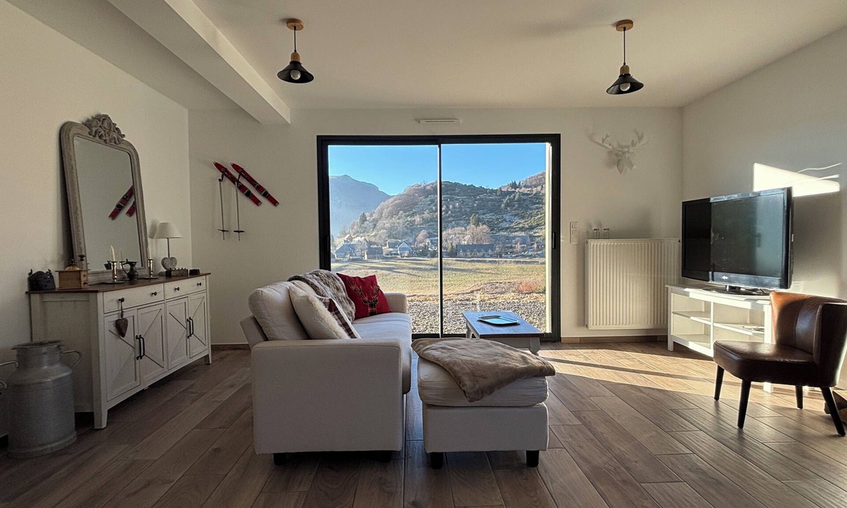 Chambon-sur-Lac House | Cosy mountain house at 1200m altitude with exceptional view