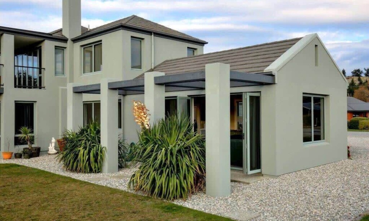 Albert Town Apartment | Cosy on Kingston Summ