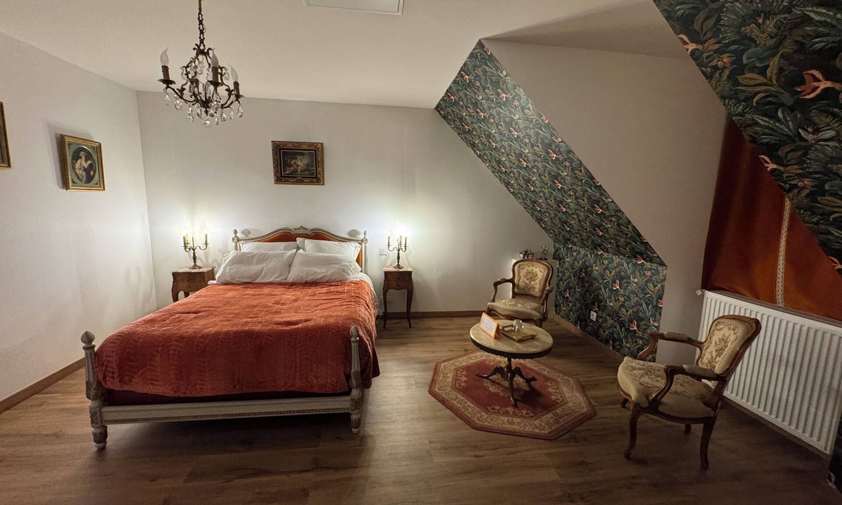 Mont-pres-Chambord Bed & Breakfast | Cosy room in the woods