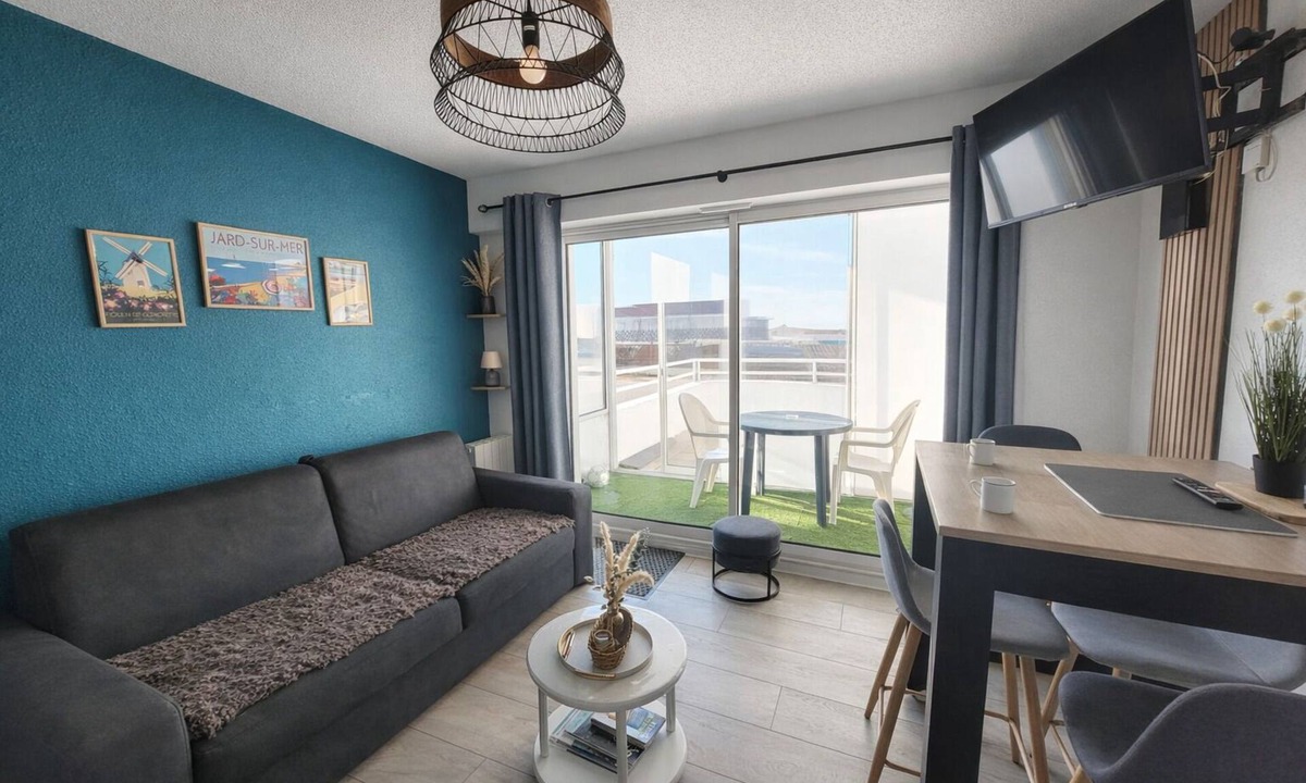 Jard-sur-Mer Apartment | Cosy seaside studio in Jard-sur-Mer - Beach 50 m away, private parking