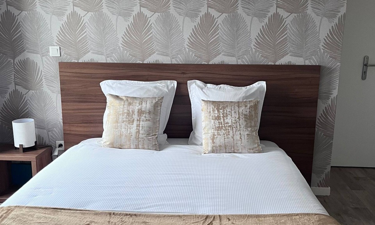 Sainte-Anne - Faubourg Noyon Apartment | Cosy studio 5 min from station and center - Very bright and quiet