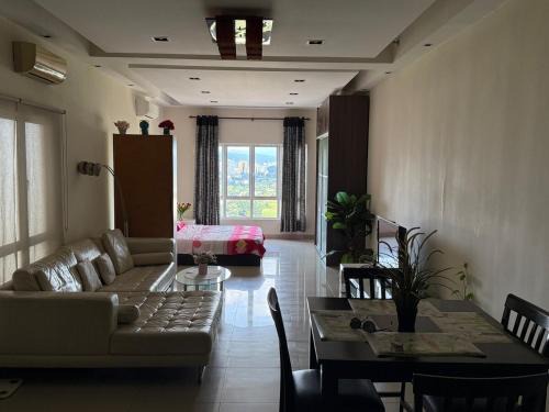Sri Hartamas Apartment | Cosy Studio Apartment at Hartamas