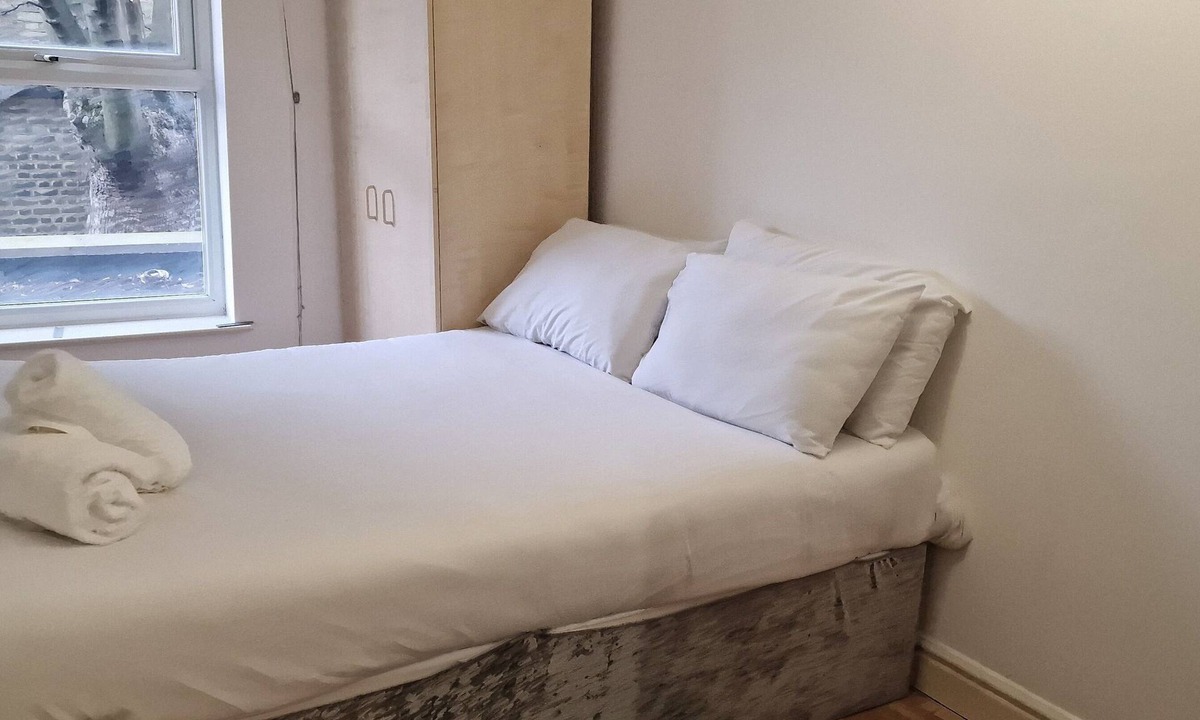 Southwark Apartment | Cosy Studio at Camberwell Zone 2