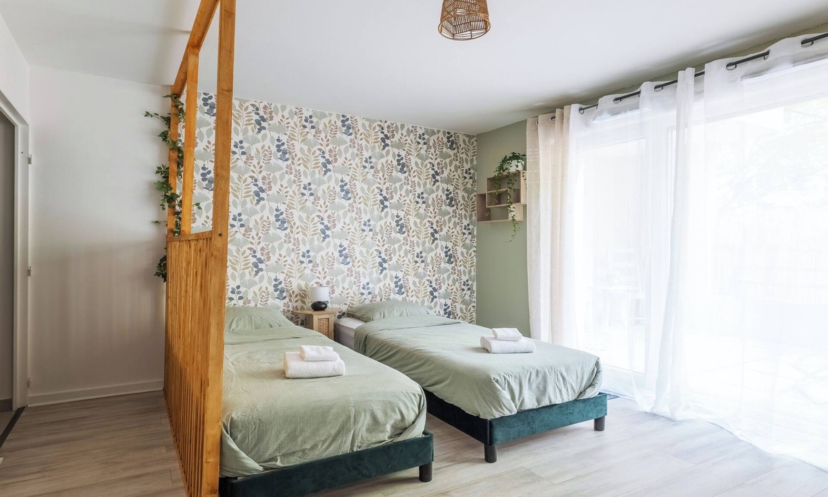 Grand Clement Apartment | Cosy Studio Avec une Terrasse et Place de Parking