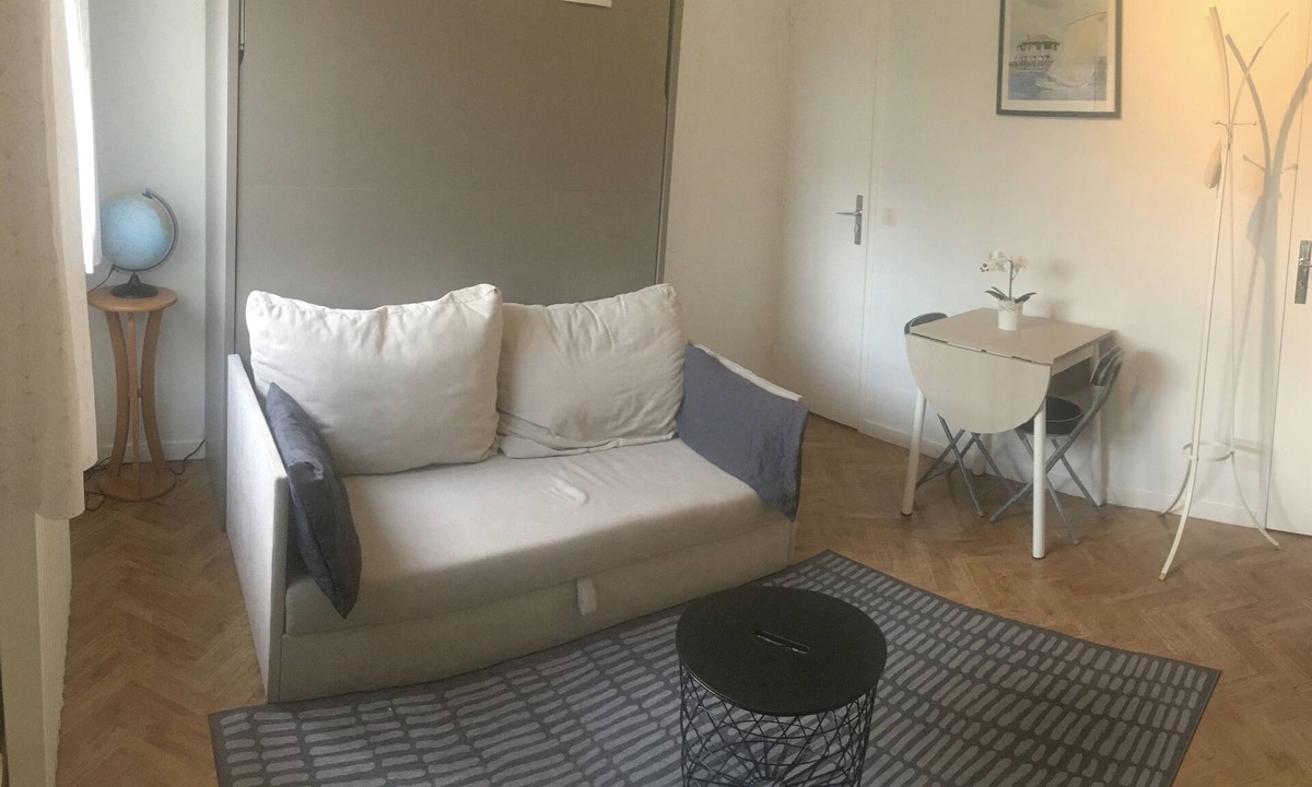 Arcachon Apartment | Cosy studio, close to the beach, real bed and parking