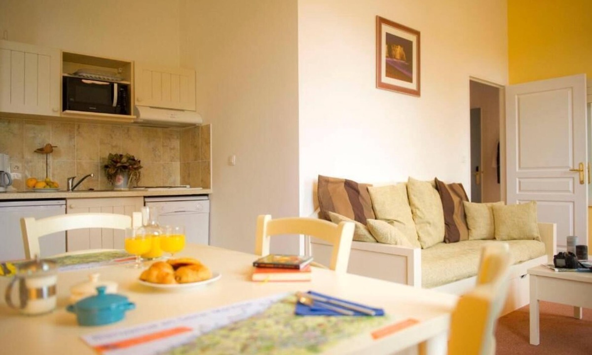 Maniquerville Apartment | Cosy studio dans un château à 10 min d’Étretat