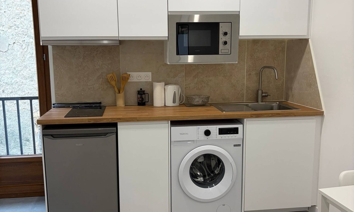 Manosque Apartment | Cosy studio - Historic center of Manosque - Near ITER