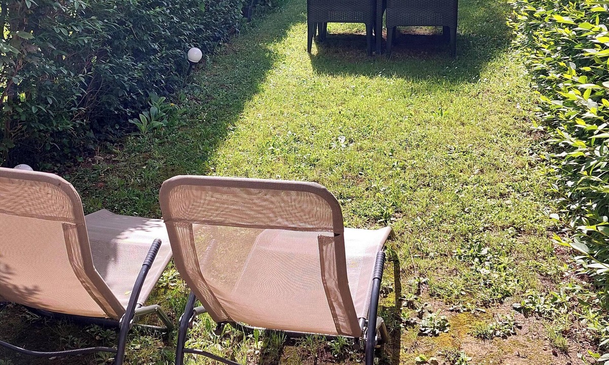 Cabourg Apartment | Cosy studio in the sunny Garden, 600 m from the center