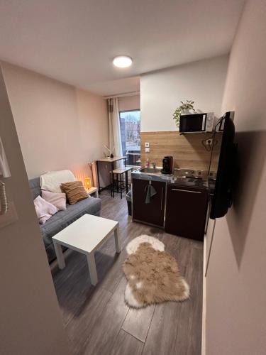 Laxou Apartment | Cosy studio neuf avec balcon