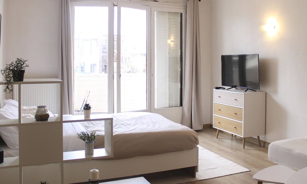 Montreuil Apartment | Cosy studio with balcony in Montreuil