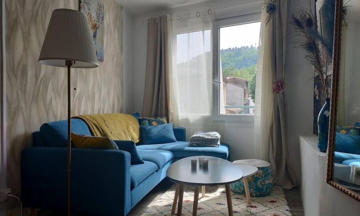 Rennes-les-Bains Apartment | Cosy T3 apartment with river view