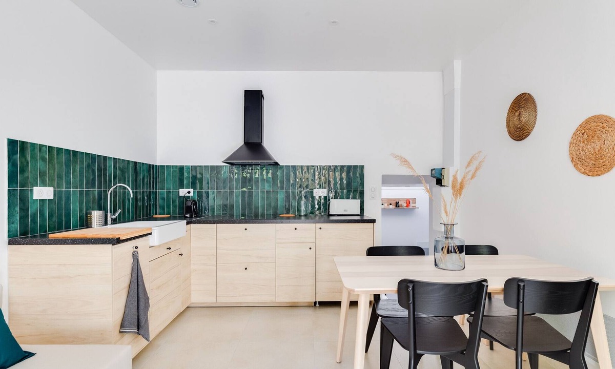 3rd Arrondissement Apartment | Cosy T3 near Les Terrasses du Port