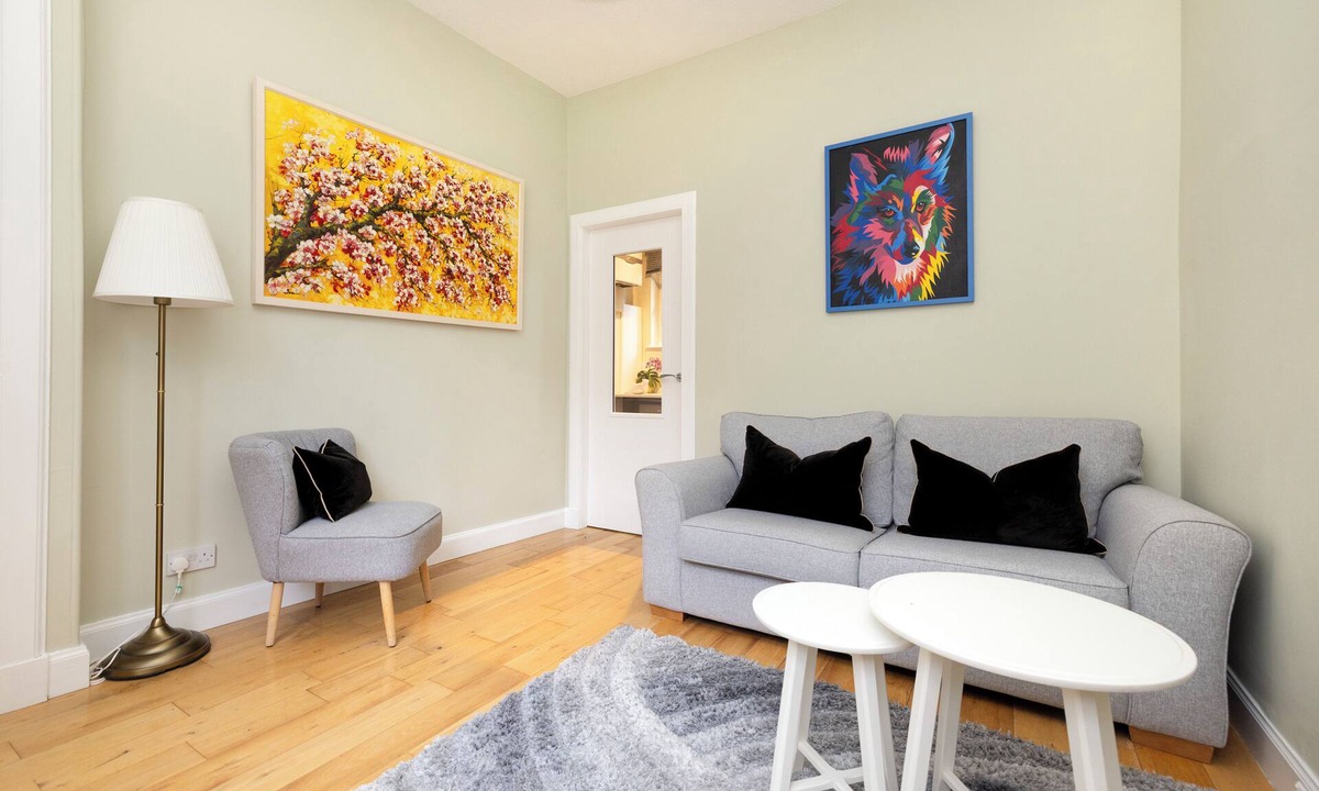 Peebles Apartment | Cosy town centre cottage