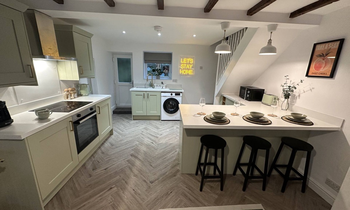 Bollington House | Cosy Two Bed in Bollington