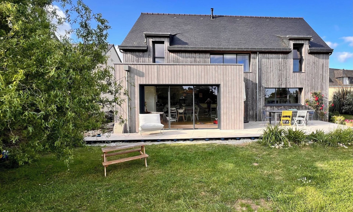 Ambon House | Cosy wood-frame house between the Ocean and the Gulf of Morbihan!