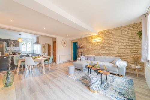 Corgoloin House | Coté Cour