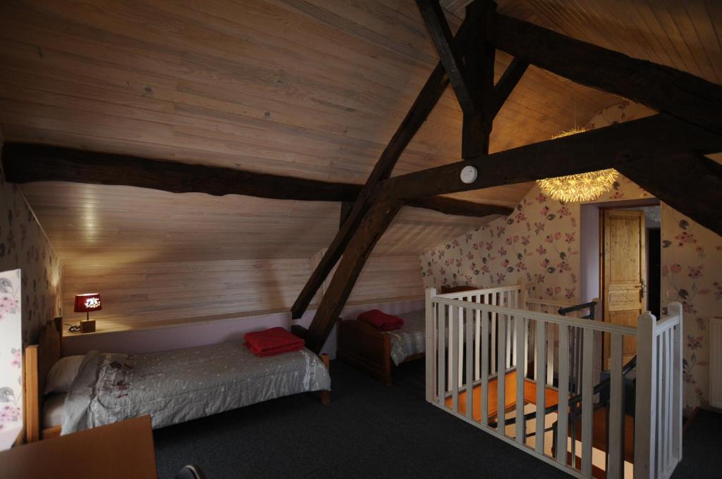 Avrilly House | coté loire