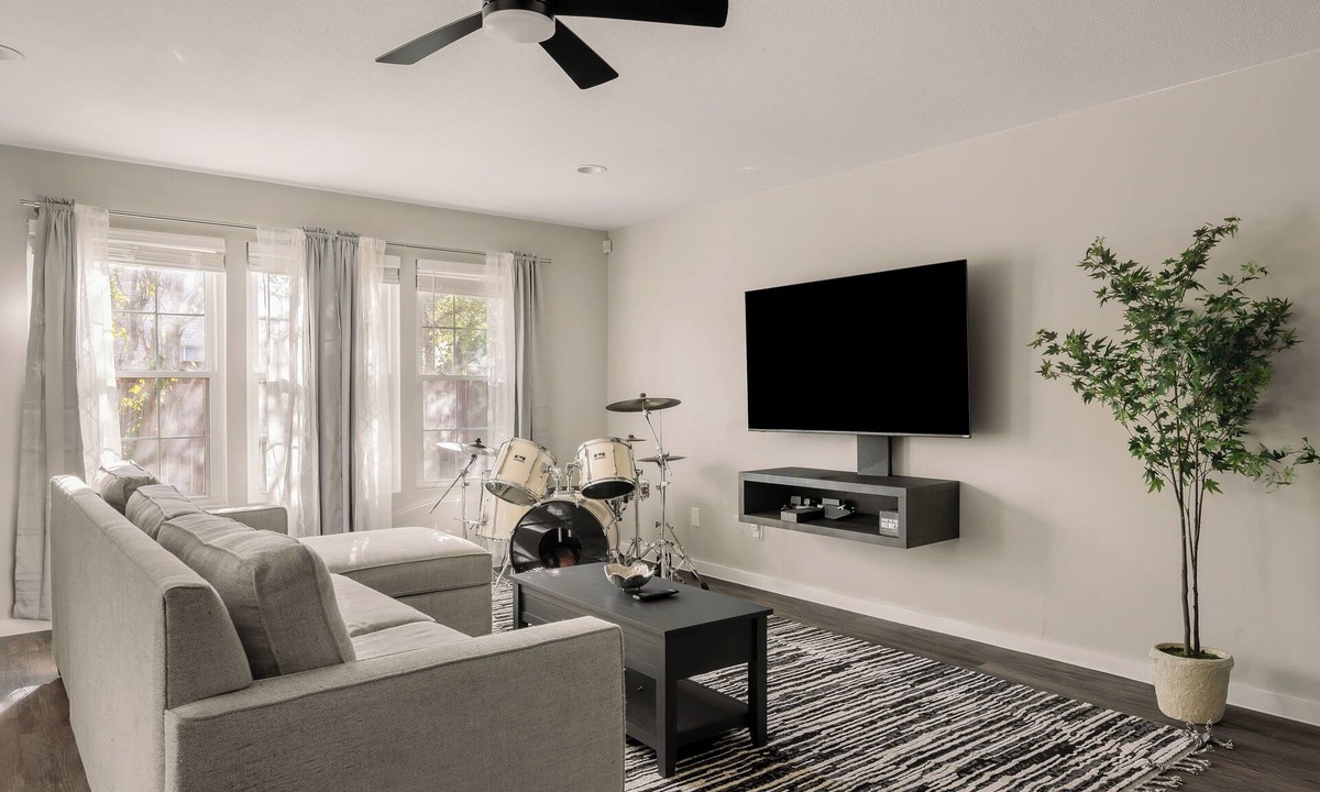 Austin House | COTA House