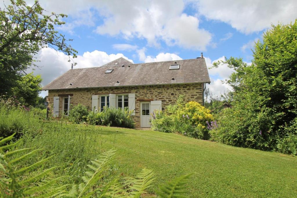 Saint-Germain-les-Belles House | Cote jardin