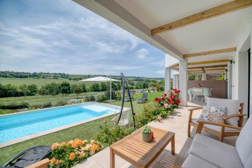Aureville Apartment | Coteaux en Vue