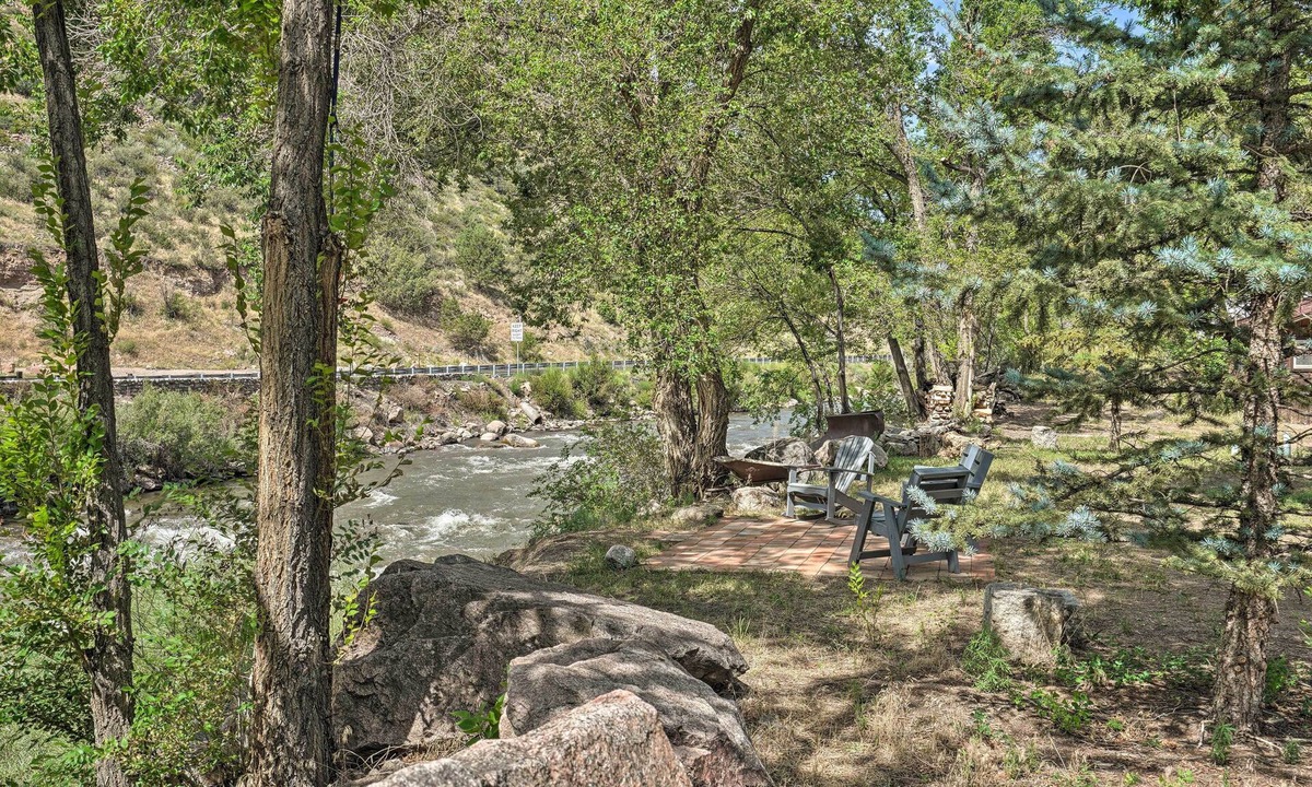 Cotopaxi Cottage | Cotopaxi Escape w/Game Room on Arkansas River!