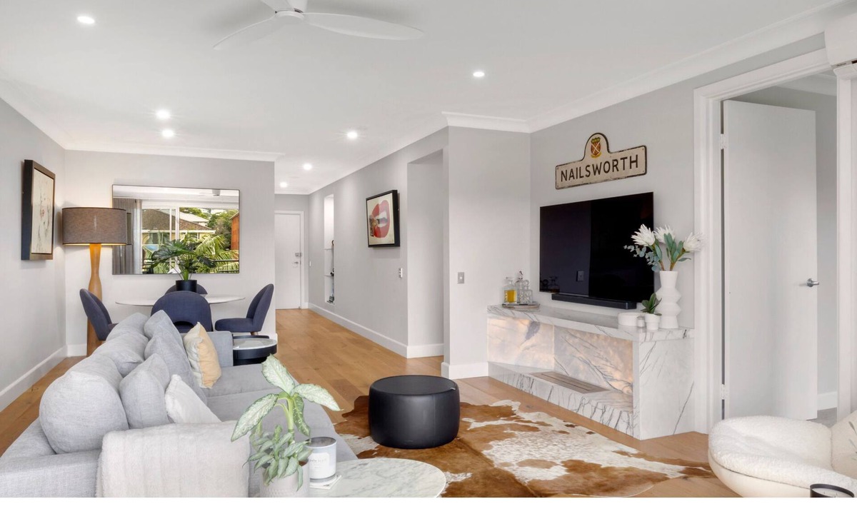 Dee Why Apartment | Cotswold & Coast Executive Apartment in Dee Why!