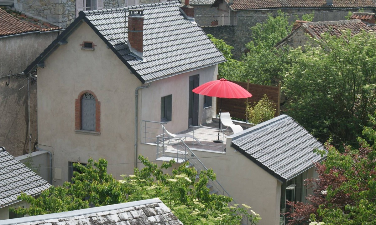Villefranche-de-Rouergue Cottage | Cottage the house in the alley.