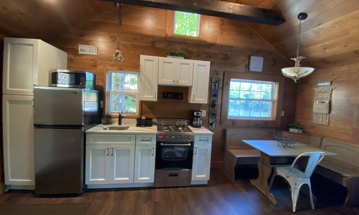 Town of Webb Cottage | Cottage “2nd Lake” 2-Bedroom, Waterfront Cottage at The Lakes Old Forge