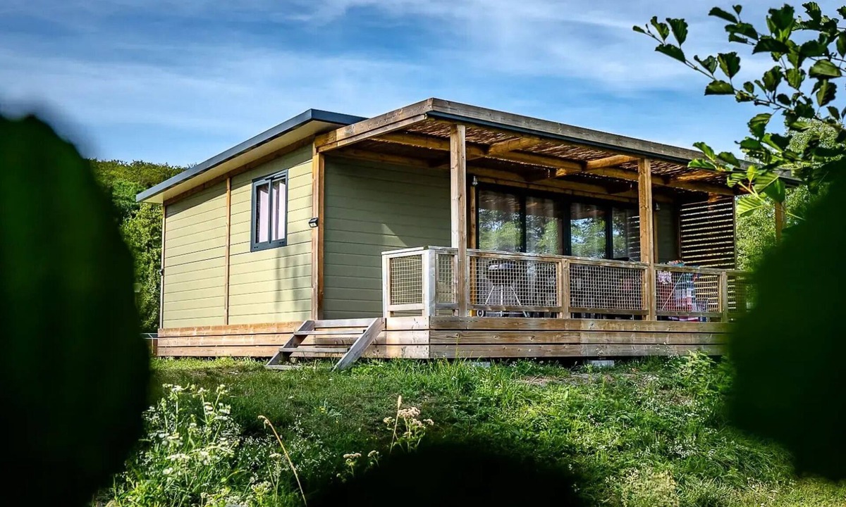 Champagney Ski Chalet | Cottage - 3 Bedrooms on the Water's Edge, Sleeps 6