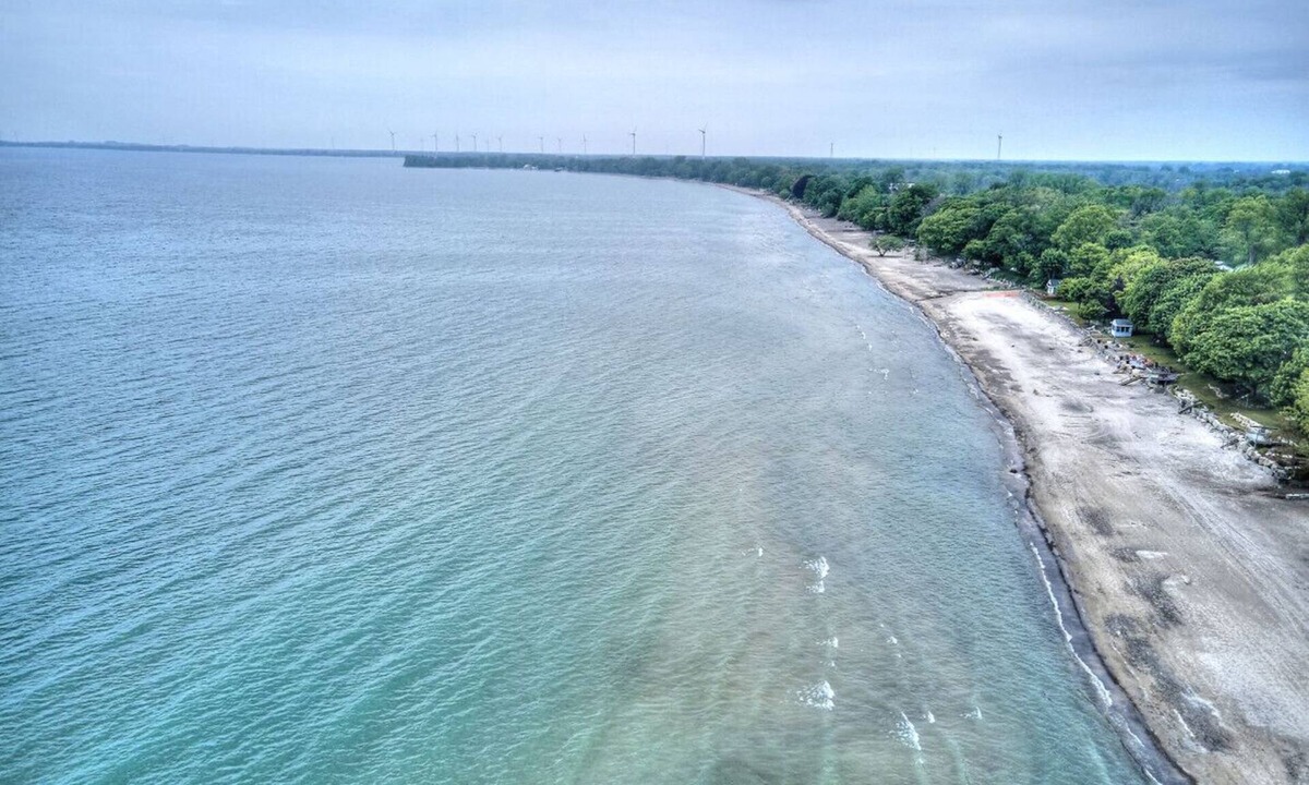 Wainfleet House | Cottage #4 · Lake Haven Beach Resort