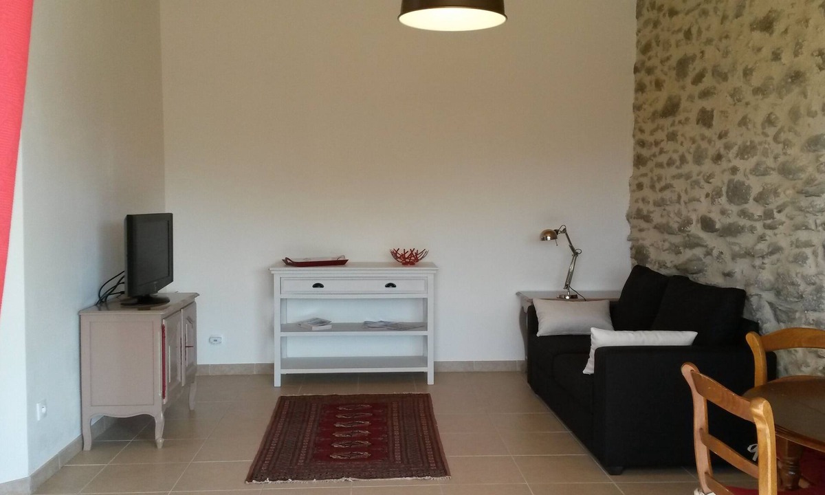 Cransac House | COTTAGE 40m² - Stone house renovated in 2015 - 2 people